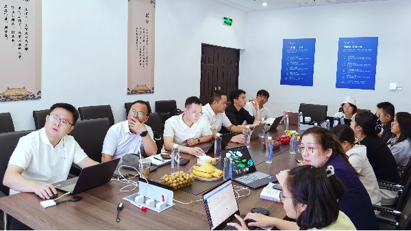 金蝶小微SME伙伴發(fā)展部總經(jīng)理孫浪蒞臨湖南夢蝶指導(dǎo)，AI智能體賦能業(yè)務(wù)全場景升級！